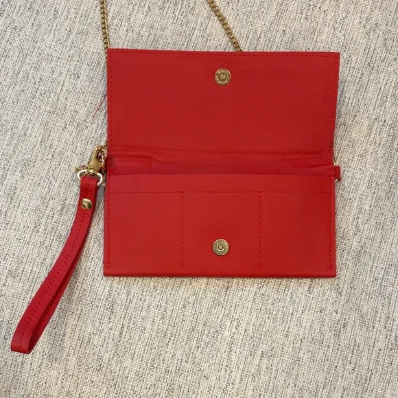 Pingree Red Clutch with Gold Chain - Picture 4 of 8